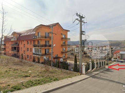 Apartament | 2 camere | 38.50 mp | Demisol | zona Regal Baciu !