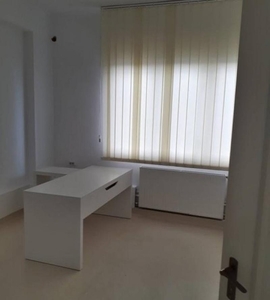 APARTAMENT 4 CAMERE