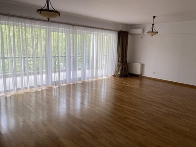 APARTAMENT 4 CAMERE