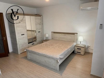 Apartament cu 3 camere foarte spatios in Navodari