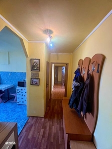 Vand Apartament 105Mp Utili 4camere zona Cantemir