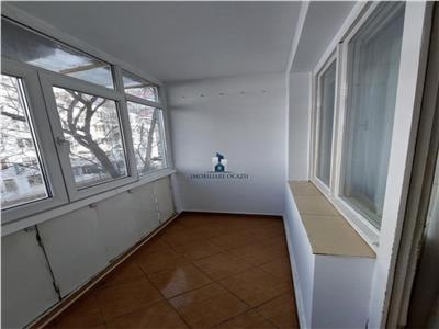 Vanzare Apartament 3 Camere Decomandat BerceniAl.Tebea