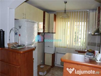 Apartament cu 3 camere in George Enescu