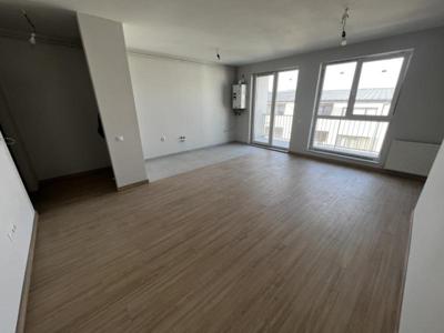 Apartament de 3 camere, 66 mp, 2 bai, etaj intermediar, zona Catanelor