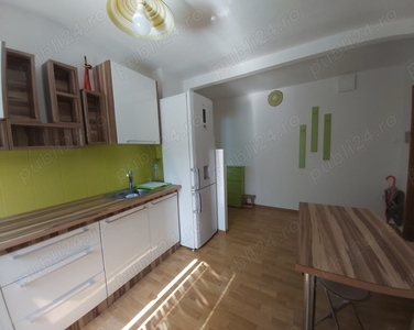 Apartament 2 camere decomandat amenajat integral mobilat si utilat