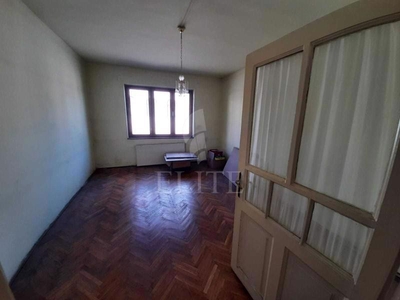 Apartament 2 camere in zona 7 strazi