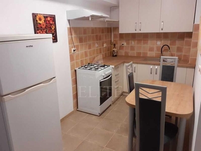 Apartament 2 camere in zona Aurel Vlaicu