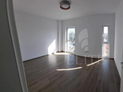 Apartament 3 camere in zona IRIS