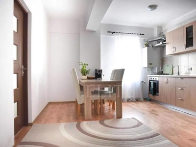 Apartament 3 camere in zona OASULUI