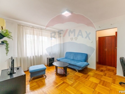 Apartament cu 2 camere de închiriat, zonă centrală