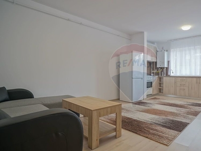 Apartament nou de inchiriat, mobilat si utiliat