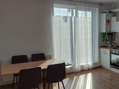 Inchiriez apartament 2 camere cu parcare subterana Chinteni