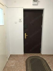 Proprietar , inchiriez apartament 3 camere - Park Lake