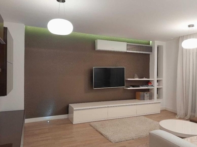 Vanzare Apartament cu 2 camere zona Timpuri Noi