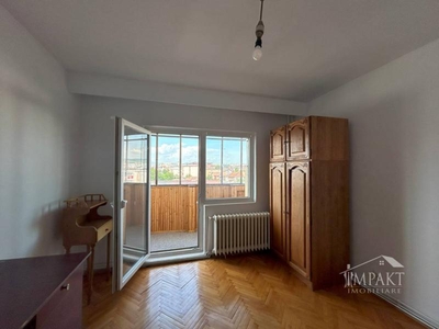 Vanzare apartament cu 4 camere, cnf sporit, in zona Intre Lacuri!