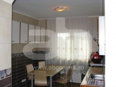 Vanzare - Apartamente 2 camere