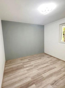 Apartament 2 camere renovat in bloc anvelopat Favorit, Drumul Taberei