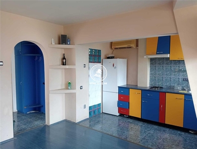 Apartament 3 camere de vanzare Tatarasi