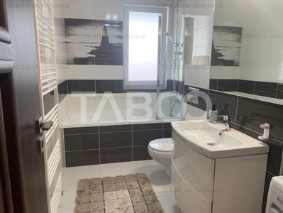 Apartament 3 camere etaj 2 la prima inchiriere zona Arhitectilor