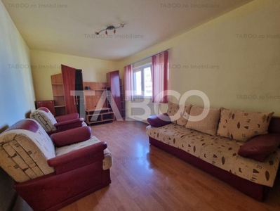 Inchiriere apartament 2 camere mobilat utilat in Valea Aurie