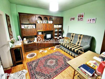 Budai - Casa 93 mp, 450 mp - Strada Predeal