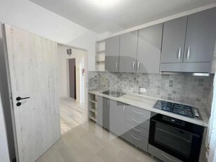 Apartament 2 camere - Decomandat - Renovat - Pivnita - Strand