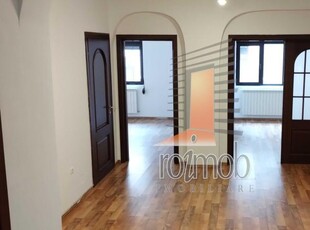 Apartament 3 camere in vila, parter inalt/S+P+1+M, zona Eminescu de vanzare Eminescu, Bucuresti