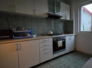 Apartament, 4 camere decomandat, 80 mp, Tatarasi, de inchiriat, Daniel si Anca, Cod 156186