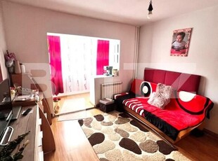 Apartament cu 2 camere, decomandat, orientare sudica, zona Plopilor