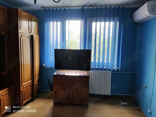 Apartament, 2 camere, decomandat, proaspăt renovat