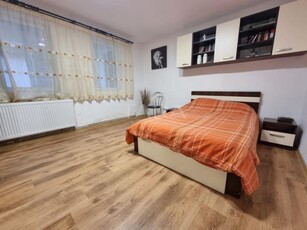 Apartament cu 2 camere de vanzare in Centru