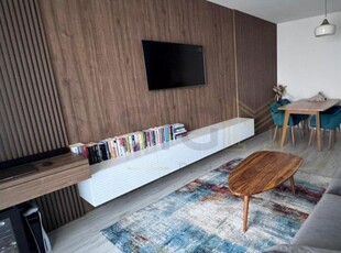 Apartament cu 3 camere in Buna ziua!