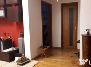 Apartament cu 4 camere decomandate Zona Obcini -Metro