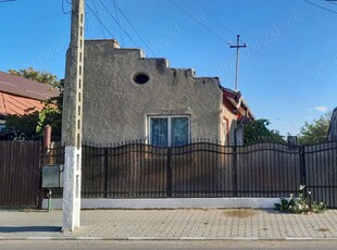 Casa de vanzare str Tepes Voda Nr 82