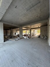 SPATIU COMERCIAL DE INCHIRIAT | IN CONSTRUCTIE | 287MP | 10M VITRINA