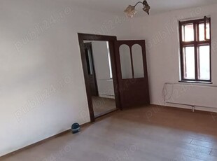 Urgent!!!!Casa individuala in Timisoara cu 2877 mp teren doar 160000 euro