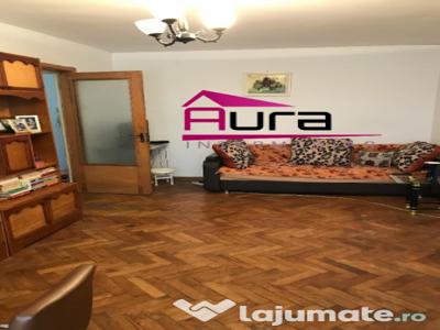 Apartament 3 camere zona piata noua