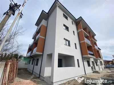Apartament cu 3 camere etaj intermediar in Sibiu zona Selimb
