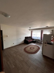 Apartament 2 camere in Floresti