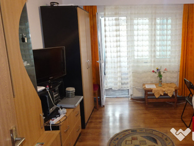 Apartament cu 2 camere in Deva, zona Dacia, etaj 3, mobilat, utilat