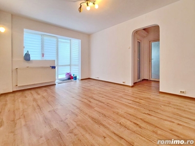 Apartament cu 2 camere, zona Garii