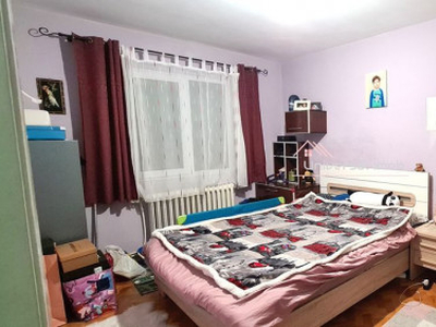 Apartament cu 3 camere, str. Gr. Alexandrescu