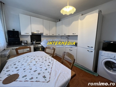 Apartament cu 4 camere de inchiriat etaj 1 in Alba Iulia Cetate mobilat si utilat