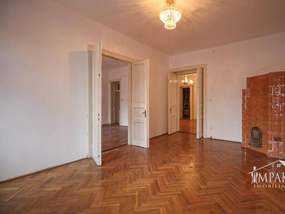 Apartament cu 4 camere in centrul orsului Cluj-Napoca!