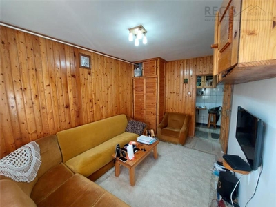 Apartament de 2 camere zona International Sinaia