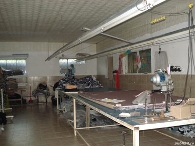 Atelier complet utilat pentru fabricarea articolelor de îmbrăcăminte de orice fel