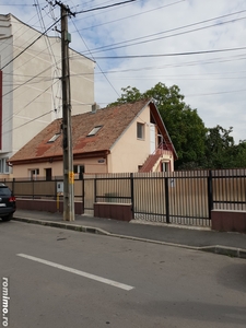 Închiriez casă în Brașov, strada Zambilelor nr.2