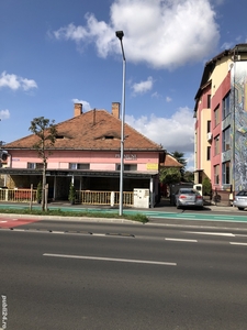 Inchiriez sp comercial sau birouri de 120 mp parter cl Dumbravii Sibiu la strada.