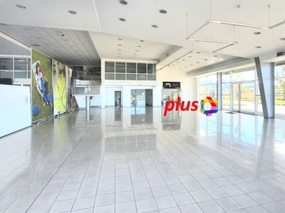 Showroom cu hala de depozitare - 6230 mp #Plus-imo.ro