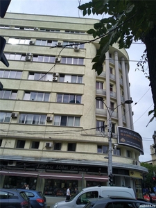 Spatiu comercial (birouri) 62mp, mezanin/8 Universitate (Libraria Eminescu) pret 800 euro /luna